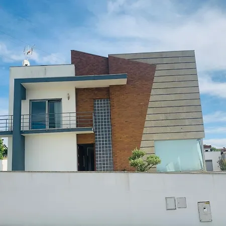別荘 Casa Completa En El Centro De Valenca Do Minho ヴァレンサ